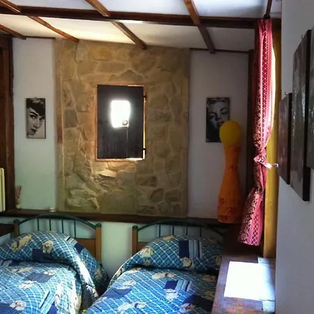 Dom wakacyjny Sunflowers - Holiday House